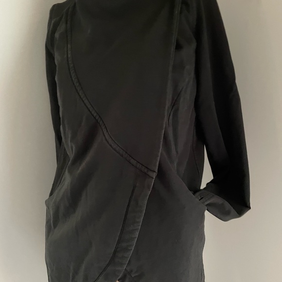 🌷 19” PTP Fits to 6 that’s a wrap sweater cardigan jacket black - Picture 5 of 10